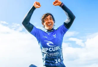 Miguel Pupo abre temporada do surfe com vitória em final brasileira