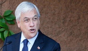 Presidente convoca plebiscito constitucional no Chile