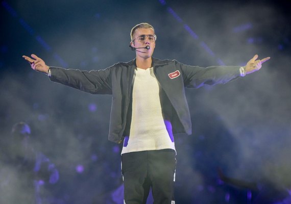 Justin Bieber é proibido de fazer show na China devido a 'mau comportamento'