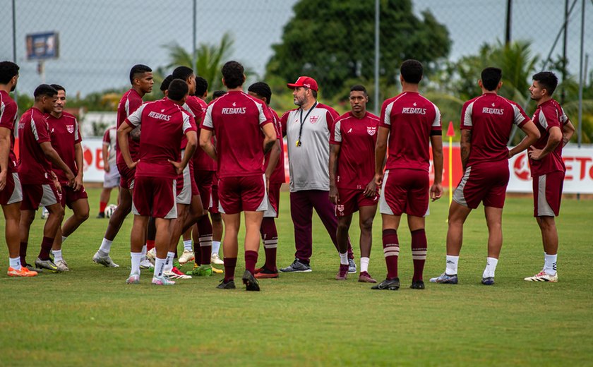 CRB inicia preparação para enfrentar o Paysandu