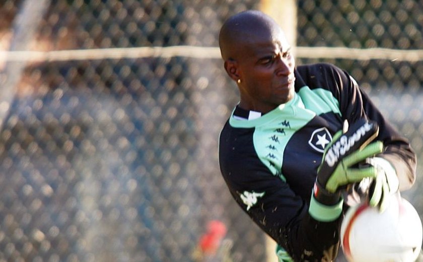 Ex-goleiro do Botafogo, Max tem morte cerebral confirmada aos 42 anos