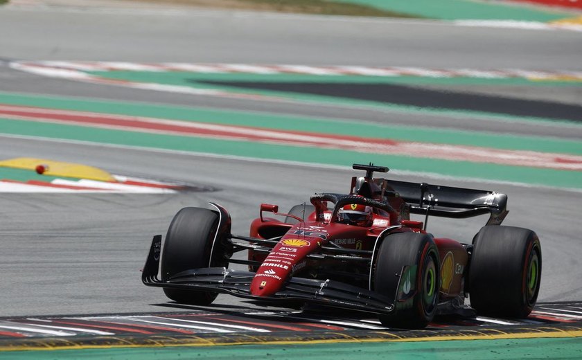 Charles Leclerc lidera dobradinha da Ferrari e marca pole no GP de Mônaco