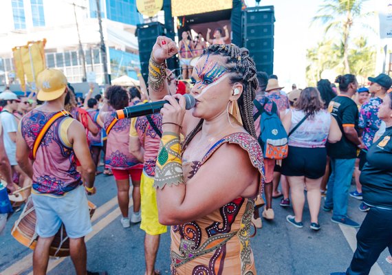 Bloco Rasgando o Couro Rock Maracatu confirma desfile nas prévias de Maceió em 2025