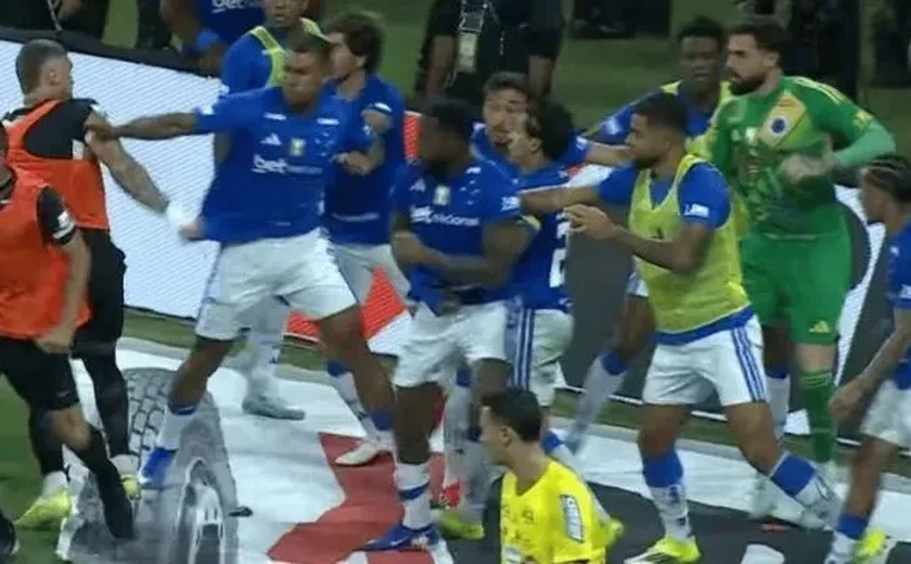 '23 vermelhos': expulsões em Cruzeiro x Atlético-MG podem aumentar