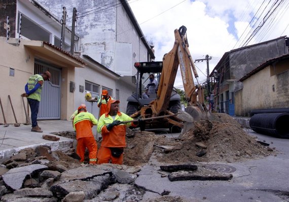 Infraestrutura inicia obra de recuperação da drenagem em Cruz das Almas