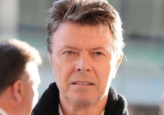Biografia de David Bowie revela detalhes sobre vida sexual do cantor