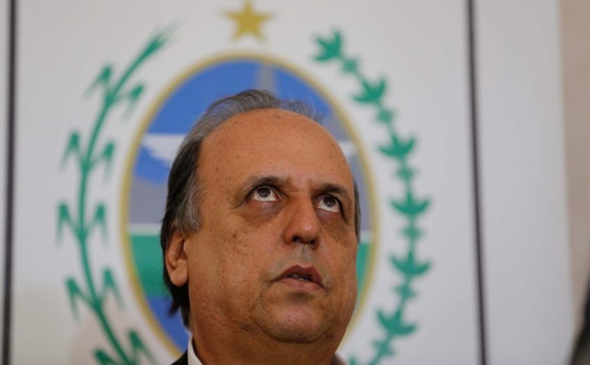 TSE anula decisão que cassou mandato do governador do Rio