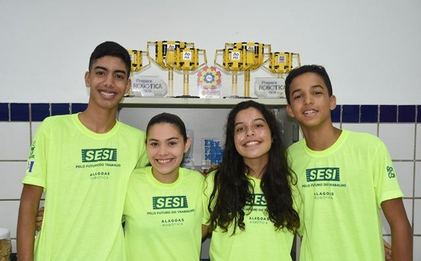 Equipes Sesi/Senai treinam para torneio regional de Robótica na BA