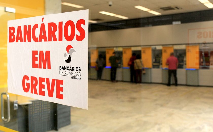 Agências do Banco do Brasil amanhecem de portas ''fechadas'' em Alagoas