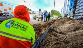 Para minimizar efeitos das chuvas, Prefeitura executa ações de drenagem em Maceió