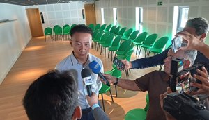 A convite de Ronaldo Medeiros, membro de Embaixada explica relação Brasil-China