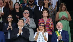 Desfile de 7 de Setembro é realizado na Esplanada dos Ministérios, em Brasília