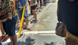 Vacinação de bloqueio contra meningite C provoca filas e lentidão no trânsito em Maceió