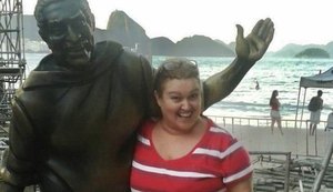 Médica Thereza Burgos morre aos 61 anos vítima de complicações da Covid-19