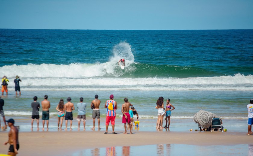 Setur promove turismo de eventos com a Liga Mundial de Surfe