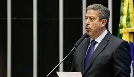 Arthur Lira questionado sob registro na OAB/AL
