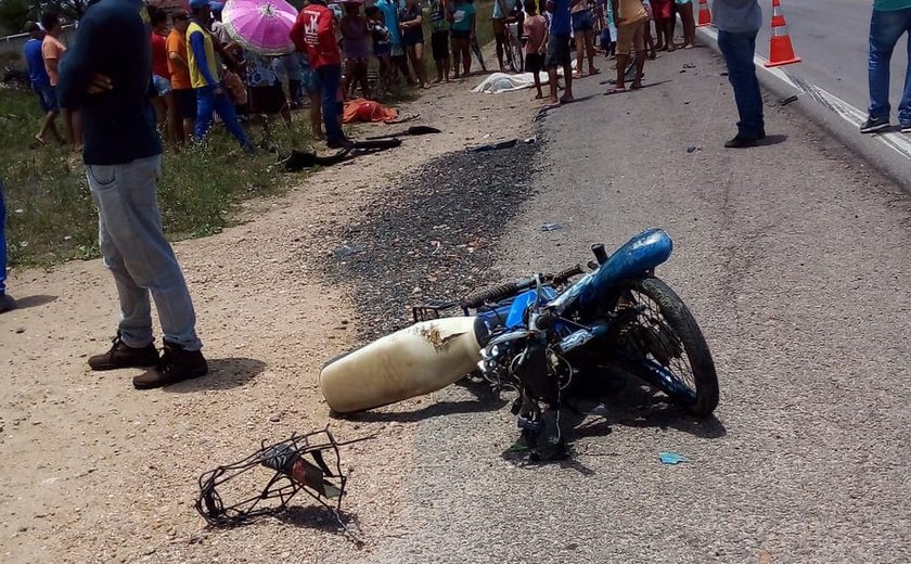 Idoso de 66 anos e neto de 12 anos morrem em acidente de trânsito na BR-423 em Canapi