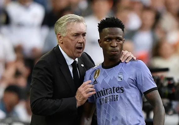 Real Madrid formaliza denúncia após caso de racismo contra Vini Jr.