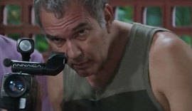 'Verão 90': Herculano transforma João, Candé e Patrick em gogo boys