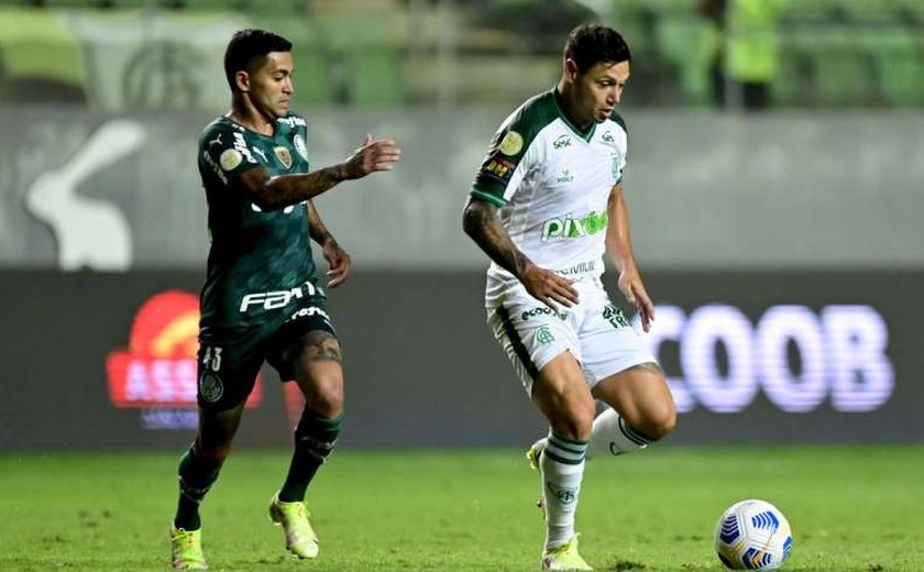 Palmeiras perde para América-MG e cai para terceiro