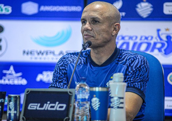 CSA reapresenta o técnico Higo Magalhães em entrevista coletiva