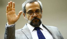 MEC confirma que Weintraub viajou e já está nos EUA