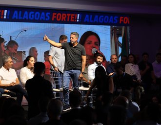 Vídeo: Arthur Lira lança pré-candidatura com apoio de mais de 80 prefeitos em Maceió