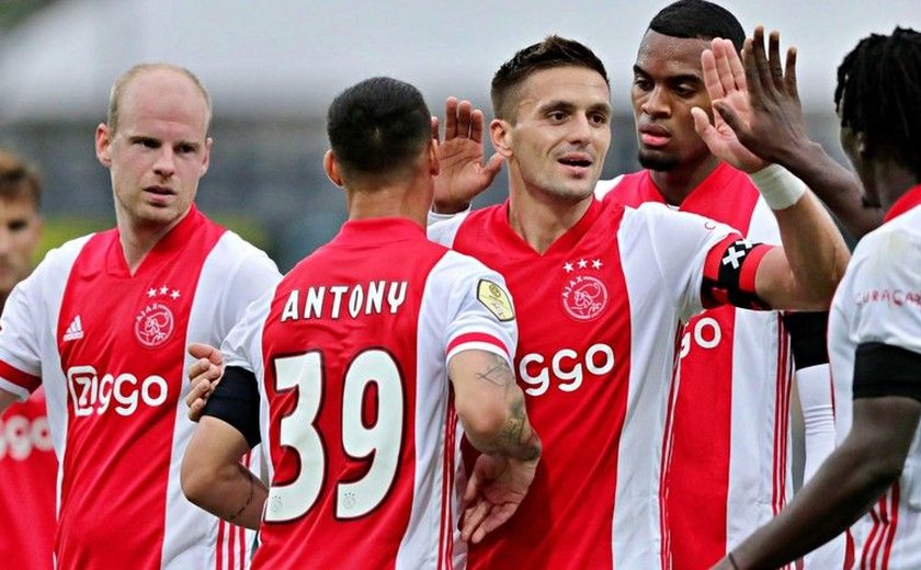 Ajax faz 13x0 no Venlo na maior goleada da história do Campeonato Holandês