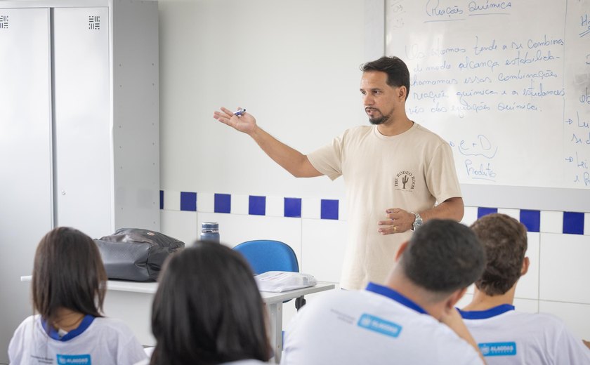 Educação abre inscrições para concurso com 521 vagas para professores da rede estadual