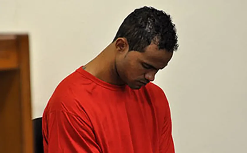 Goleiro Bruno é preso em São Pedro da Aldeia, no Rio de Janeiro