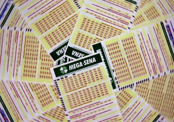 Mega-Sena: ninguém acerta as seis dezenas e prêmio vai a R$ 51 milhões