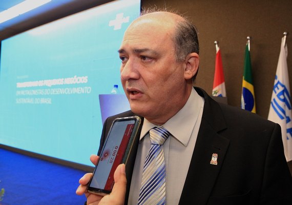 Reitor Josealdo Tonholo é nomeado oficialmente para o mandato 2024/2027