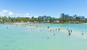 Maceió é o destino do Nordeste mais procurado por turistas estrangeiros
