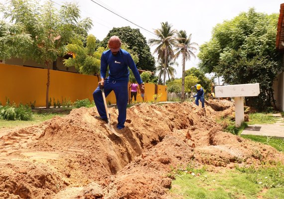 Obras de abastecimento em Japaratinga seguem em ritmo acelerado