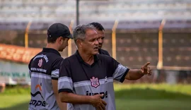 Paulista de Jundiaí anuncia o técnico alagoano Roberval Davino