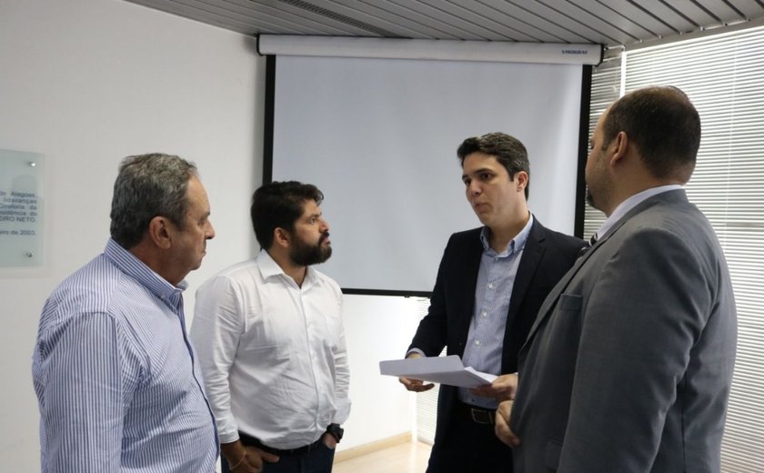 CPLA participa de reunião sobre aplicação de recursos para Alagoas