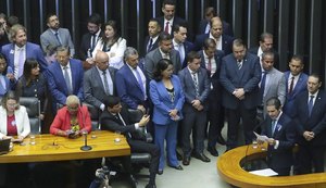 Projeto de Lei que esvazia a Lei da Ficha Limpa gera preocupações