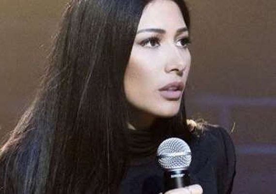 Cantora Simaria testa positivo para Covid-19 e cancela viagem para Espanha