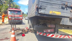 Motociclista fica ferido em colisão com caminhão na AL-101 Norte