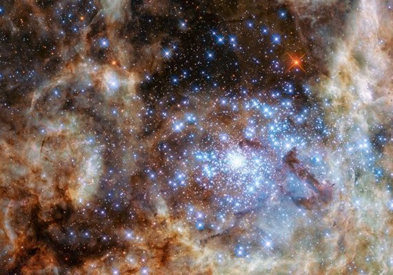 Pedra alienígena encontrada no Egito intriga cientistas