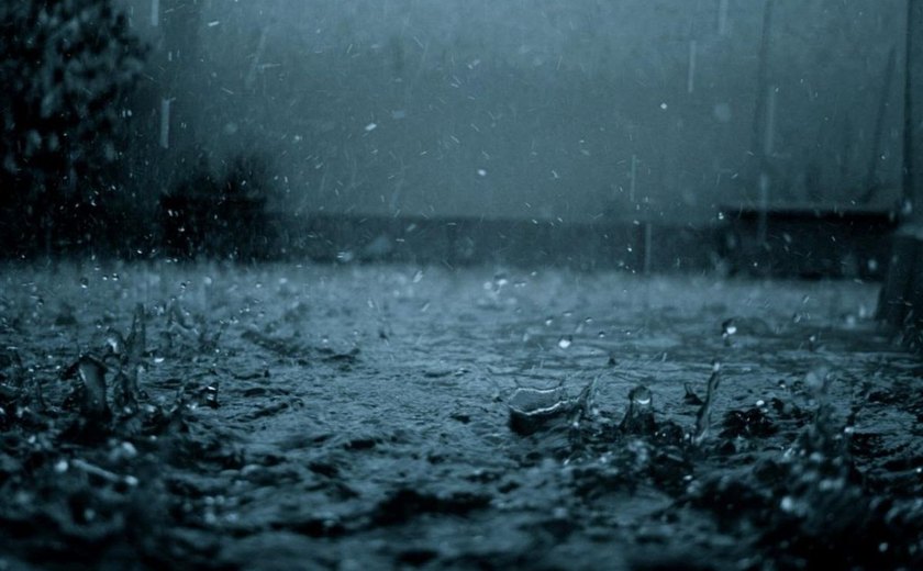 Sala de Alerta emite aviso de previsão de chuva para o litoral alagoano