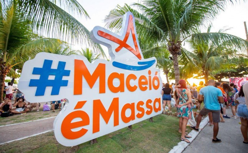Maceió é um dos cinco destinos mais buscados para o Carnaval 2023