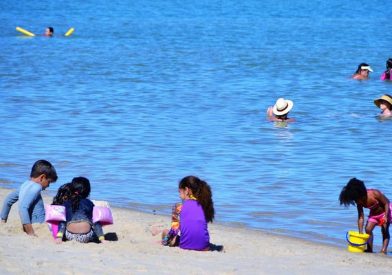 Pediatra da Sesau alerta sobre os cuidados com as crianças no verão