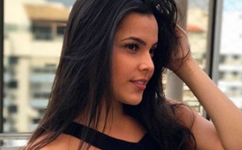 Ex-BBB Emilly Araújo tenta expulsar blogueira de camarote