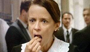 'Império': Vem por aí! Com olho gordo, Lorraine engole quase R$ 343 mil