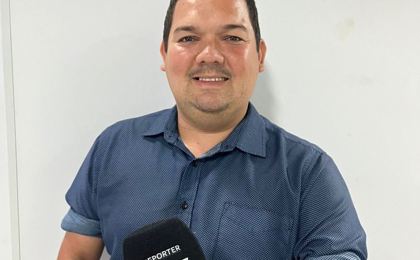 Vereador entrega Comenda Senador Arnon de Mello ao radialista Bruno Rafael em sessão solene na Câmara de Maceió