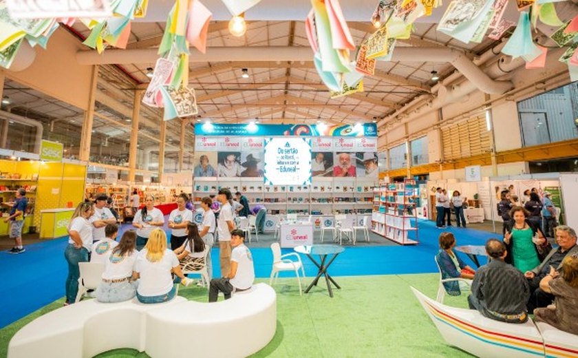 Daniel Nicácio fará exposição inclusiva na 11a Bienal