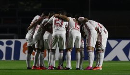 São Paulo goleia Chapecoense e vai à quinta colocação