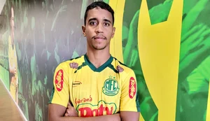 Mirassol anuncia a contratação do meia Gabriel, ex-Flamengo e CSA