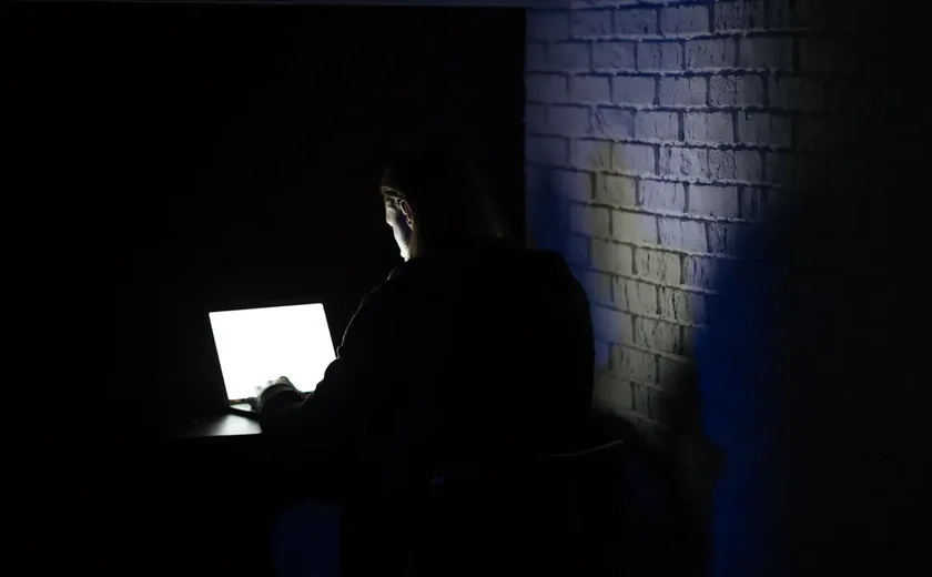 TSE debate combate a deepfake nas eleições